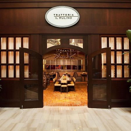 Hilton Nashville Downtown Exterior photo