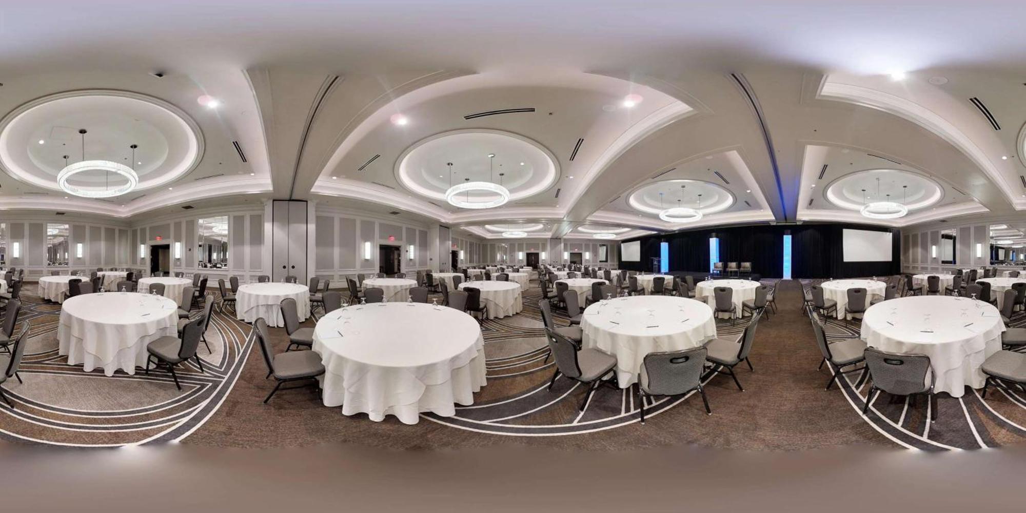 Hilton Nashville Downtown Exterior photo