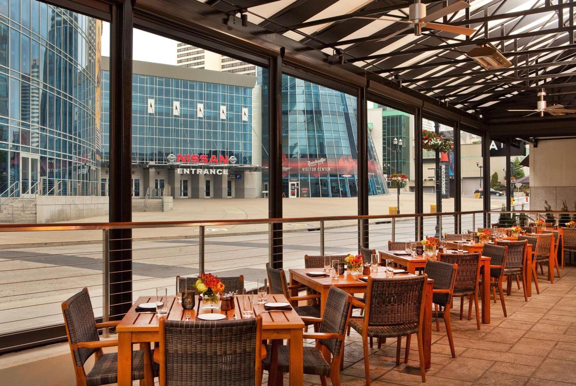 Hilton Nashville Downtown Exterior photo